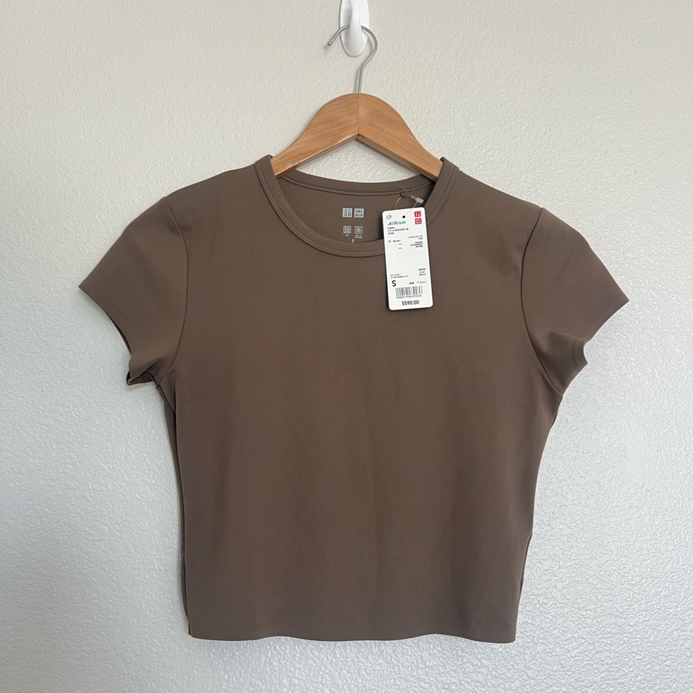 Uniqlo Brown Green Short Sleeve Long Crop